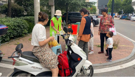 華展貓先生，智能垃圾房，生活垃圾分類收集點(diǎn)，設(shè)備生產(chǎn)廠家