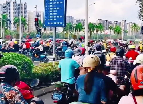 電動(dòng)自行車充電樁，智能無(wú)線充電，電單車充電樁廠家